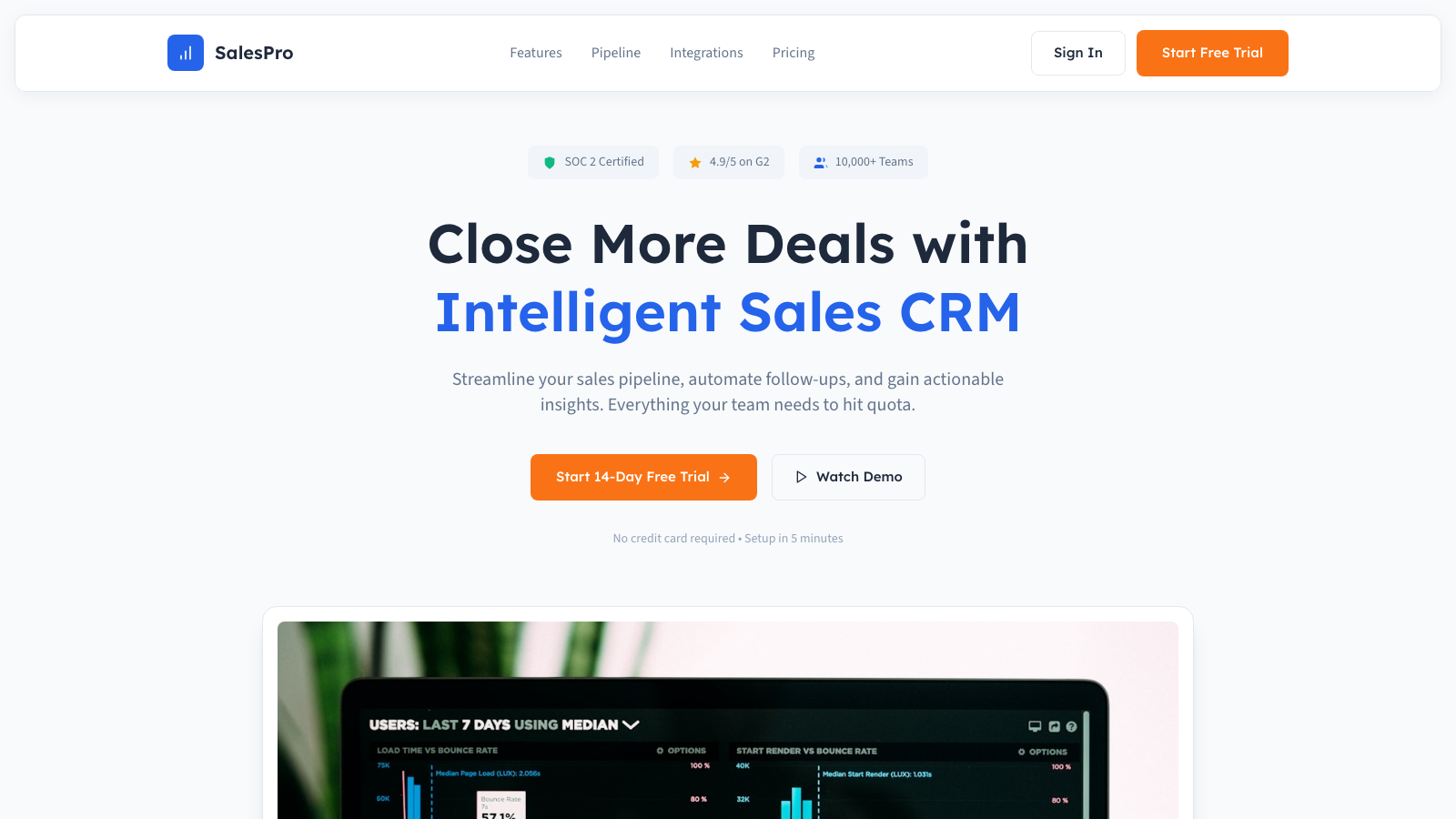 Sales CRM Platform 设计模板生成的网站首屏截图